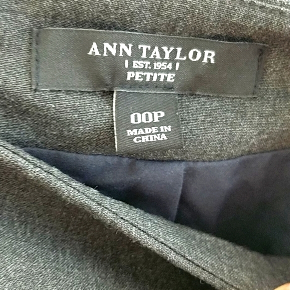 Ann Taylor skirt petite a line lined stretch Mini gray Size 00 EUC - Picture 3 of 9